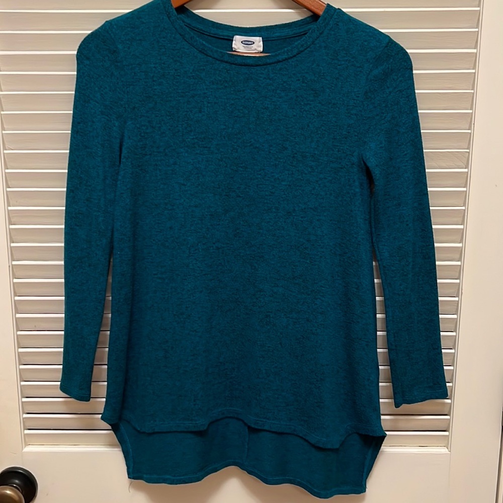 Old Navy Long Sleeved Sweater in Deep Teal/ Black Fabric - Picture 11 of 11